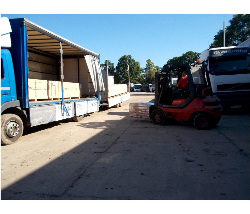 Składy budowlane, materiały